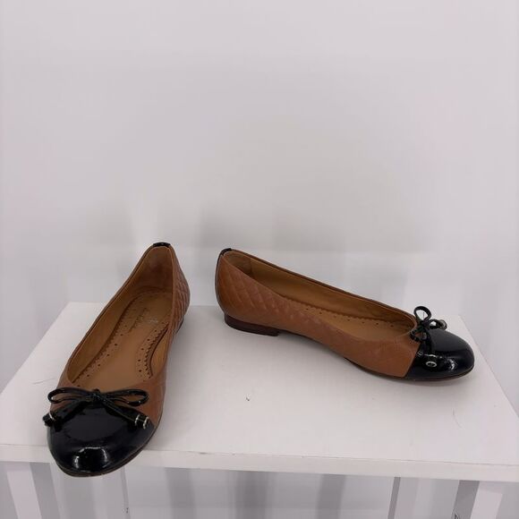 Brooks Brothers Shoes - Brooks Brothers leather Tan Quilted Flats